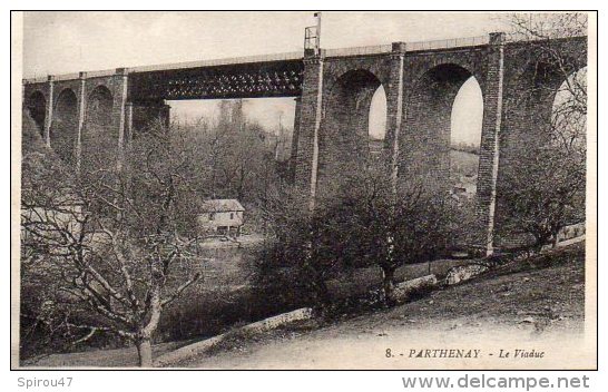 CPA PARTHENAY - LE VIADUC - Parthenay