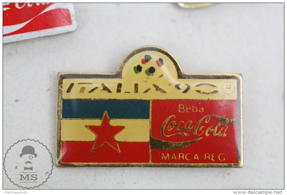 Italia 1990 FIFA World Cup - Flag Of Yugoslavia  - Coca Cola Advertising - Pin Badge #PLS - Coca-Cola