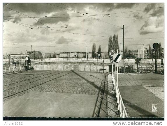 Berlin Mauer Am Potsdamer Platz Mit Verkehrsschilder Blick Nach Osten Hochhäuser Sw 2.12.1963 - Muro De Berlin