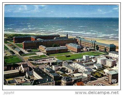 Berck Plage -  L´hôpital Maritime Et La Plage - Berck