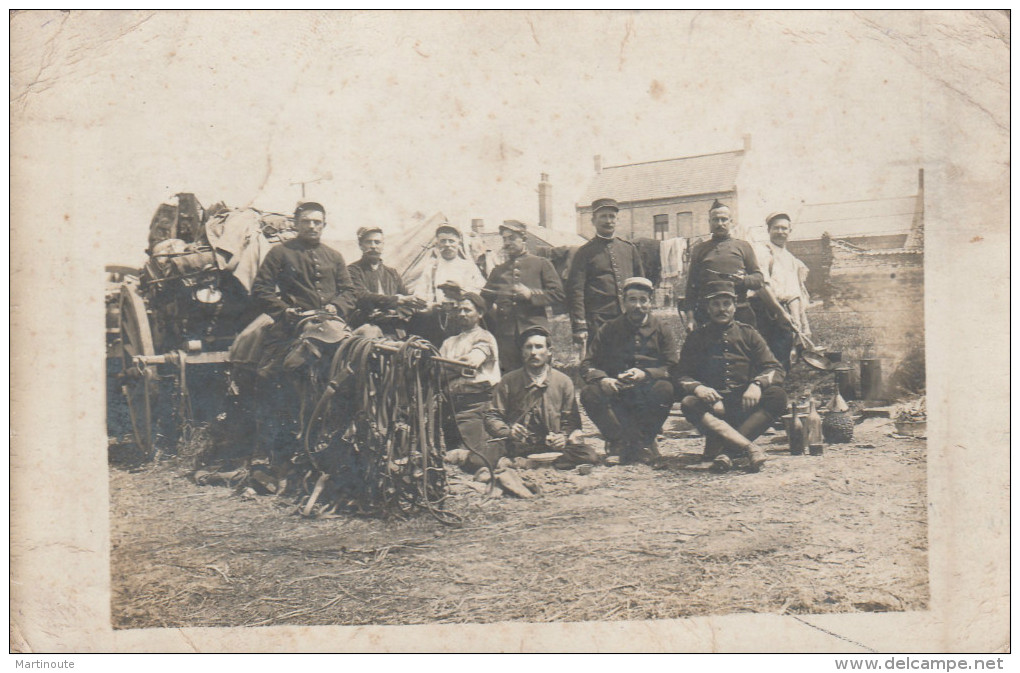 - CPA -  CARTE-PHOTO Militaire   - 009 - Regiments