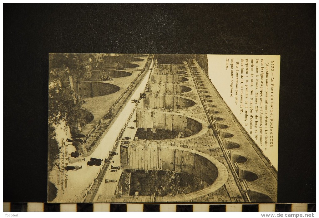 CP, 30, VERS PONT DU GARE Le Pont Du Gard Et Route D'UZES N° 2106 Vierge Ed F Beau - Autres & Non Classés