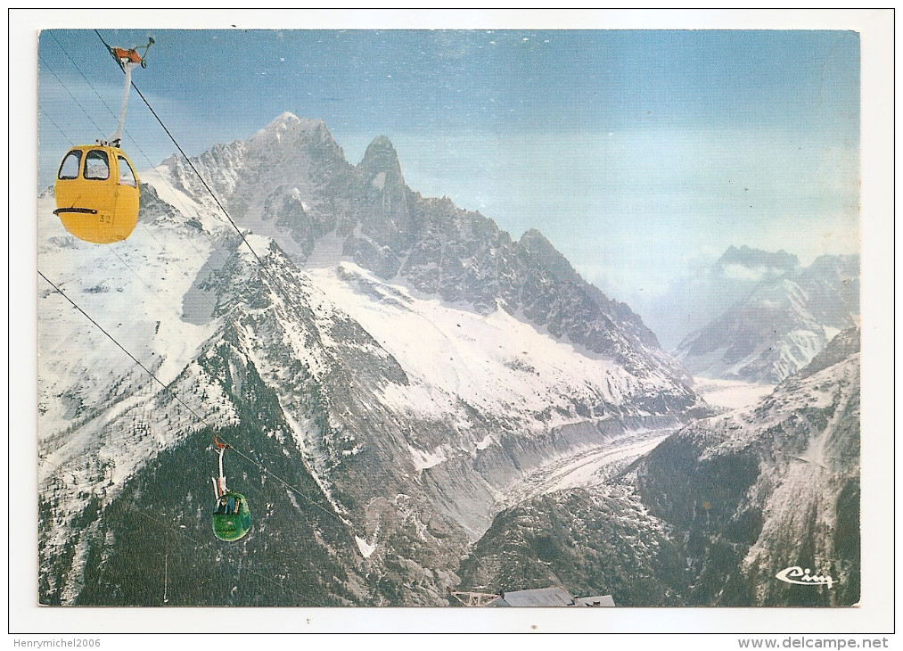 Haute Savoie - 74 - Chamonix Mont Blanc - Télécabine De L'index Avec Le Dru Aiguille Verte Mer De Glace - Chamonix-Mont-Blanc