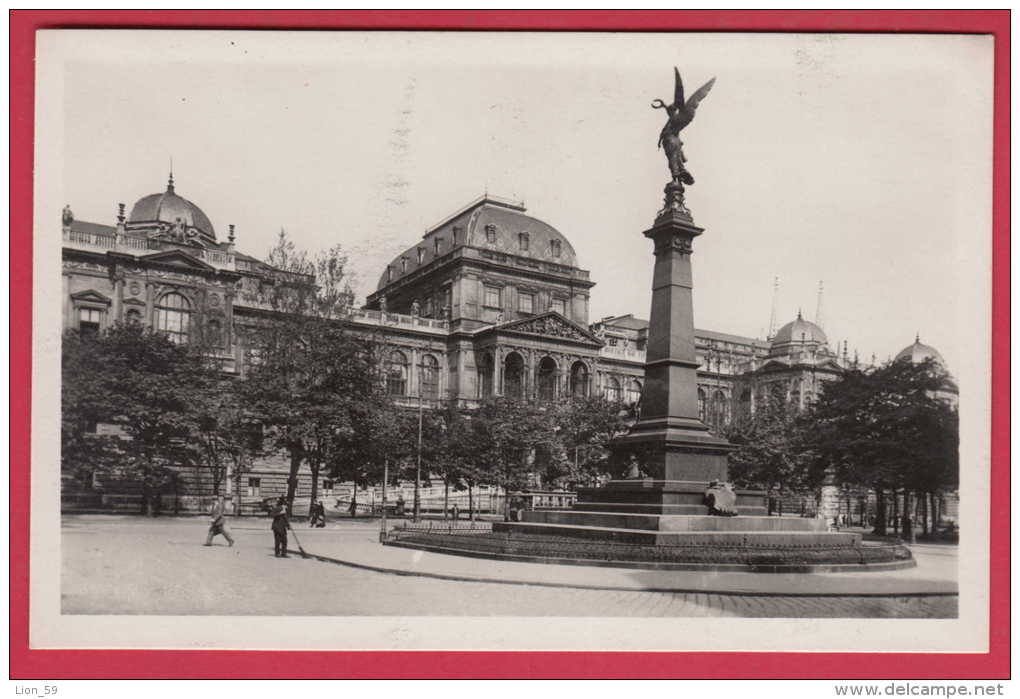 169030 / Vienna Wien I - Universitat Und Liebenberg-Denkmal Street Cleaners -  Austria Österreich Autriche - Musées