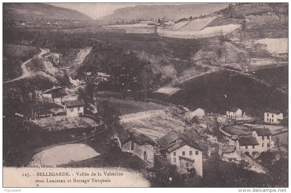 Cp , 01 , ARS , Vue Du Presbytère Et De L'Église - Ars-sur-Formans