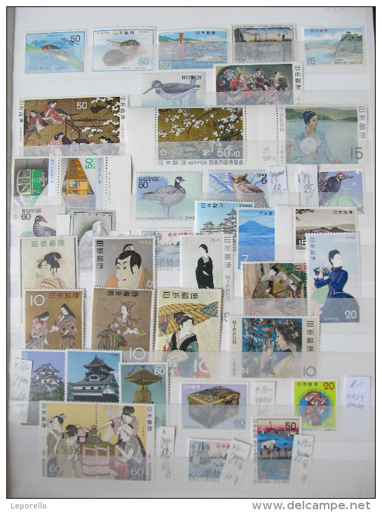 SAMMLUNG Japan **  Ca. 9000 YEN (ca. 70€) Frankaturware MNH - Collections, Lots & Séries