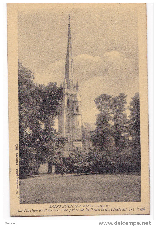 SAINT-JULIEN-L'ARS. - Le Clocher De L'Eglise - Saint Julien L'Ars