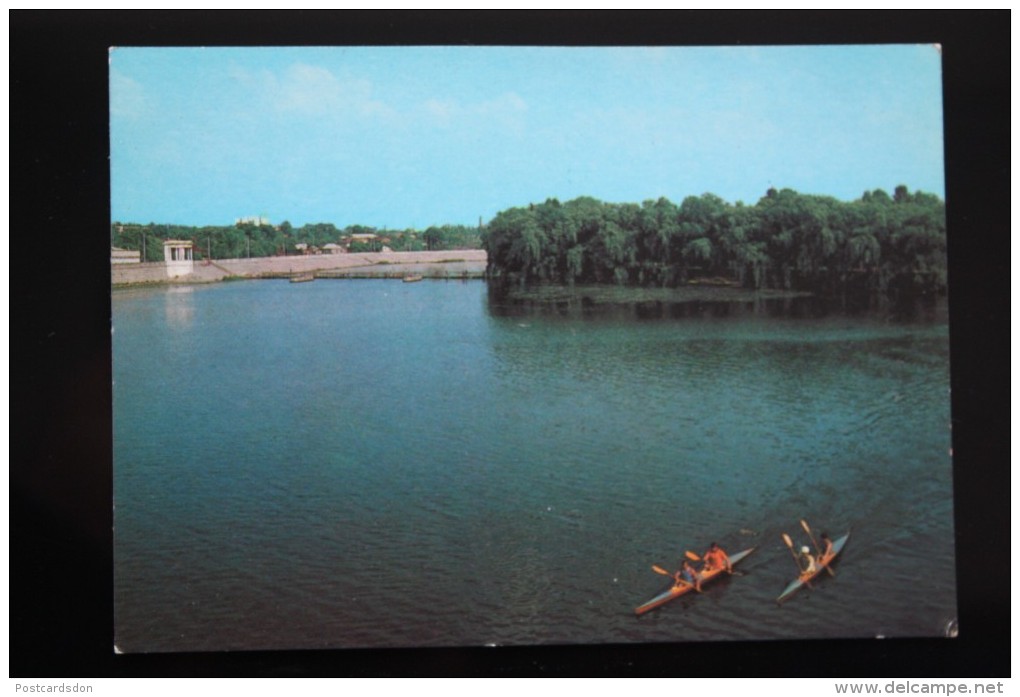 Ukraine. Vinnitsa - Old Postcard   USSR - Rowing -  1982  KAYAK - - Aviron