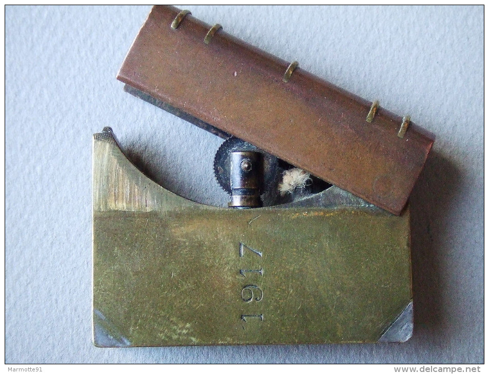 BRIQUET LIVRE TRAVAIL POILU ARTISANAT TRANCHEE ART GUERRE 1914 1918 - 1914-18