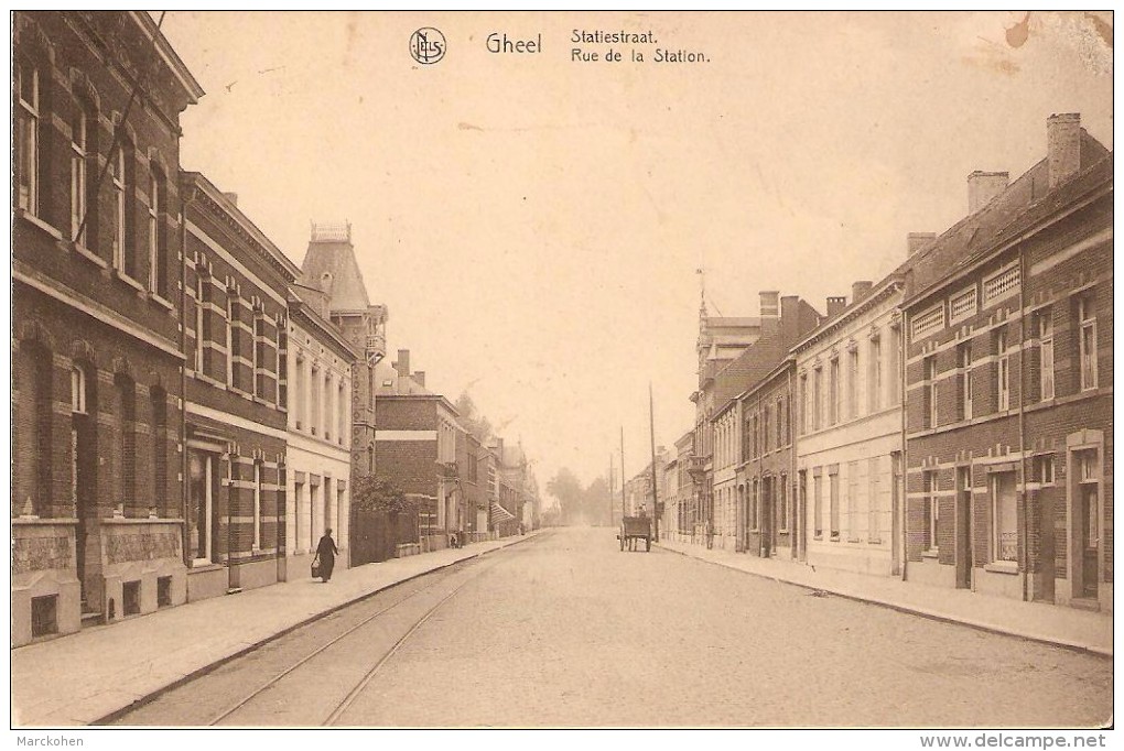 GHEEL / GEEL (2440) : Statiestraat - Rue De La Station. CPA Très Rare Pour Cette Partie De La Rue. - Geel