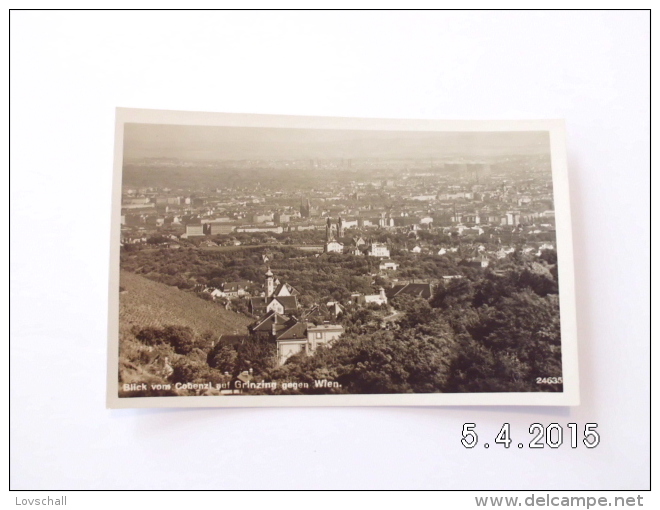 Blick Vom Cobenzl Auf Grinzing Gegen Wien. - Grinzing