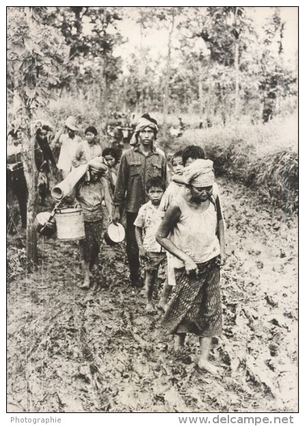 Guerre Conflit Vietnamo Cambodgien Refugies Ancienne Photo 1979 - Guerra, Militares