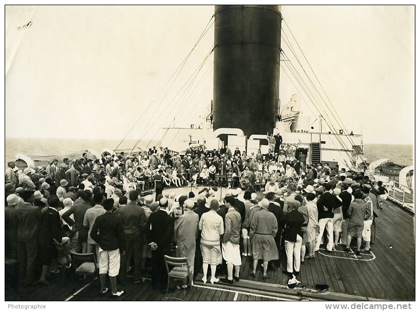 Paquebot Ile De France Jeux Sur Le Pont Course De Chevaux Ancienne Photo 1930 - Boats