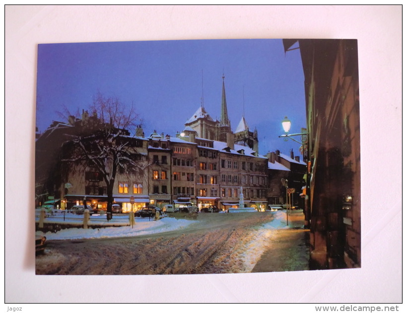 Postcard Postal Switzerland Genève La Place Du Bourg-de-Four Et La Cathédrale Saint-Pierre - Genève