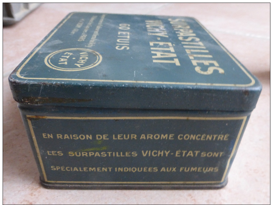 ANCIENNE BOITE  -  SURPASTILLES  -  VICHY ETAT   - 60 ETUIS - Boxes