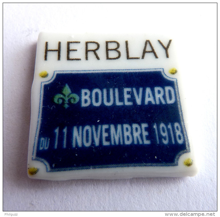 FEVE PUBLICITAIRE Perso HERBLAY 95 - BOULEVARD DU 11 NOVEMBRE CLAMECY - Regions