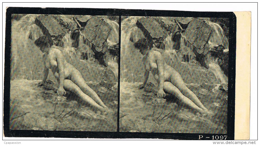NUS FEMININS - NUDED - PHOTO STEREOSCOPIQUE  - Beauté Féminine D'Autrefois - Début Années 1900 -  P.974 - Photos Stéréoscopiques