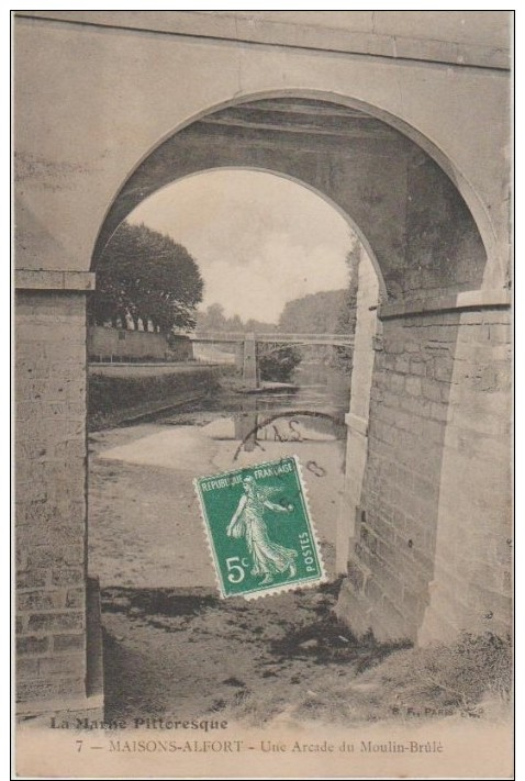 CPA 94 MAISONS ALFORT Une Arcade Du Moulin Brûlé - Maisons Alfort