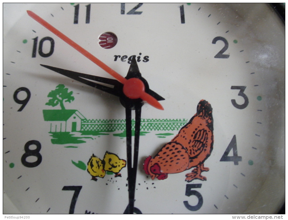 REVEIL ANIME A CLOCHES  Régis - Alarm Clocks