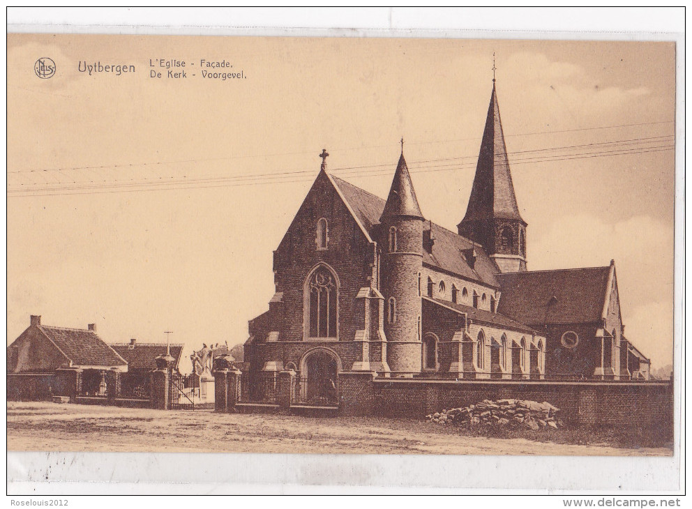 UITBERGEN : De Kerk - Voorgevel - Berlare