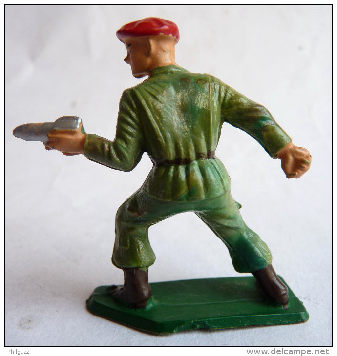 SOLDAT FIGURINE FIG STARLUX 1958  PARA SERVANT BAZOOKA 5062 1 - Starlux