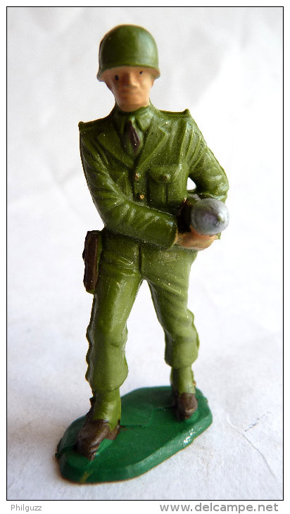 SOLDAT FIGURINE FIG STARLUX 1959 SOLDAT PORTANT OBUS 5012 (1) - Starlux