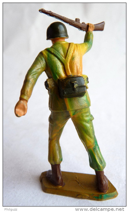 SOLDAT FIGURINE FIG STARLUX 1966 PARA CASQUE MARCHAND FUSIL MAIN (1) P13  ARMEE MODERNE - Starlux