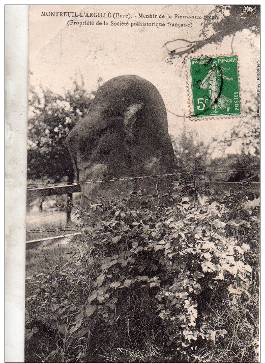 Cpa  27  Montreil-l'argille , Le Menhir De La Pierre Aux Boeufs - Autres & Non Classés
