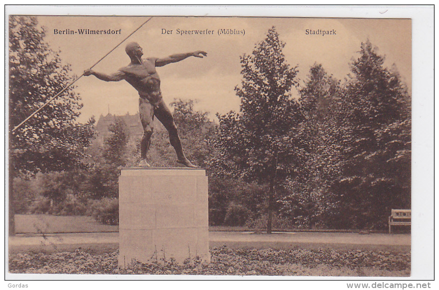 Germany - Berlin - Stadtpark - Der Speerwerfer - Wilmersdorf