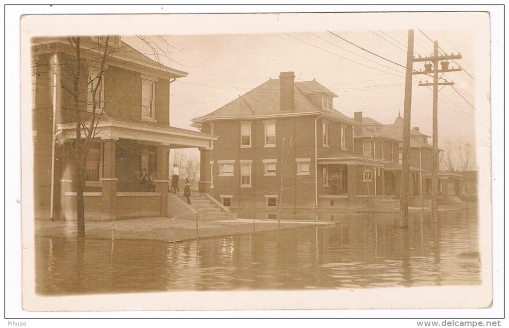 US-626    LOUISVILLE : Floodscene 1937 - Louisville