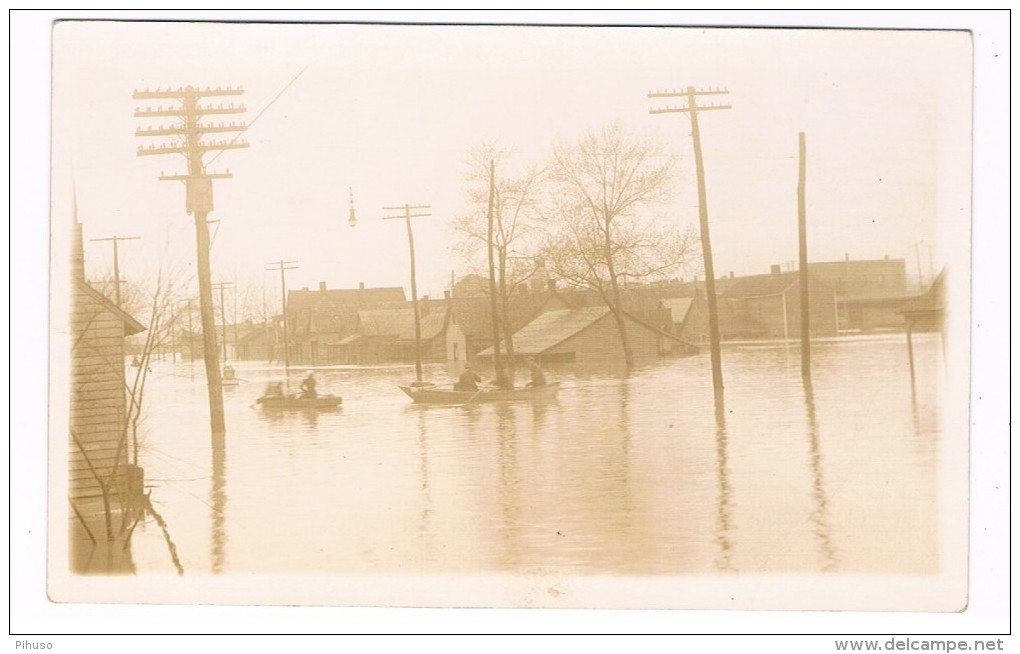 US-628    LOUISVILLE : Floodscene 1937 - Louisville