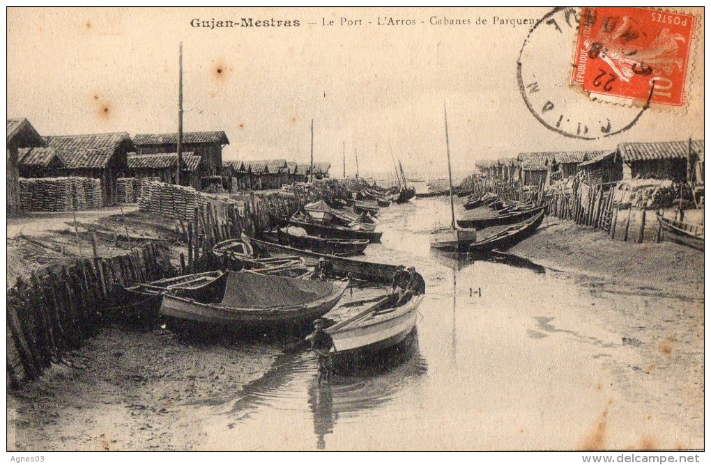 GUJAN - MESTRAS  Le Port  Cabanes De Parqueurs - Gujan-Mestras