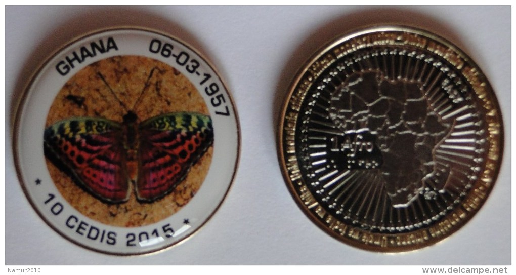 Ghana 10 Cedis 2015 Bimetal + Couleurs + Animal Papillon - Ghana