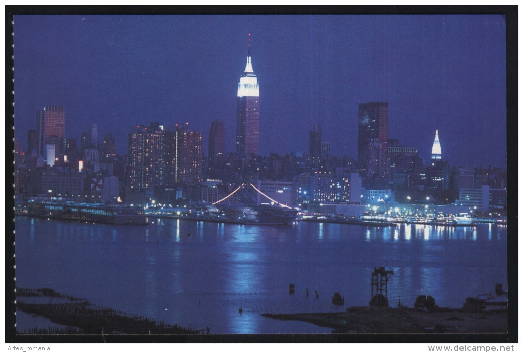 New York-The Lights Of New York City At Night-unused,perfect Shape - Statue De La Liberté