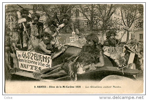 Carnaval NANTES Fêtes De La Mi-carême 1928 Les Glozeliens Visitent Nantes - Nantes