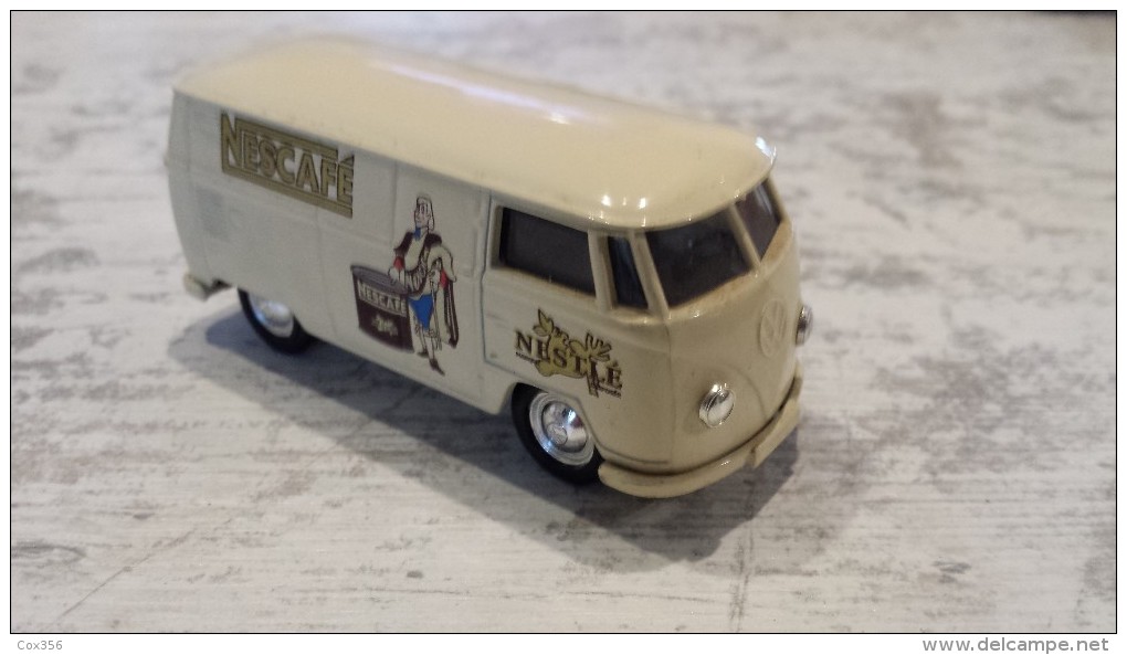 VOLKSWAGEN COMBI SPLIT  PUBLICITAIRE " NESCAFE " CORGI L : 9 Cm - Corgi Toys