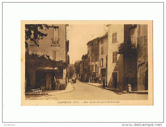 CPA 83 SALERNES Rue Jean Jacques Rousseau - Salernes