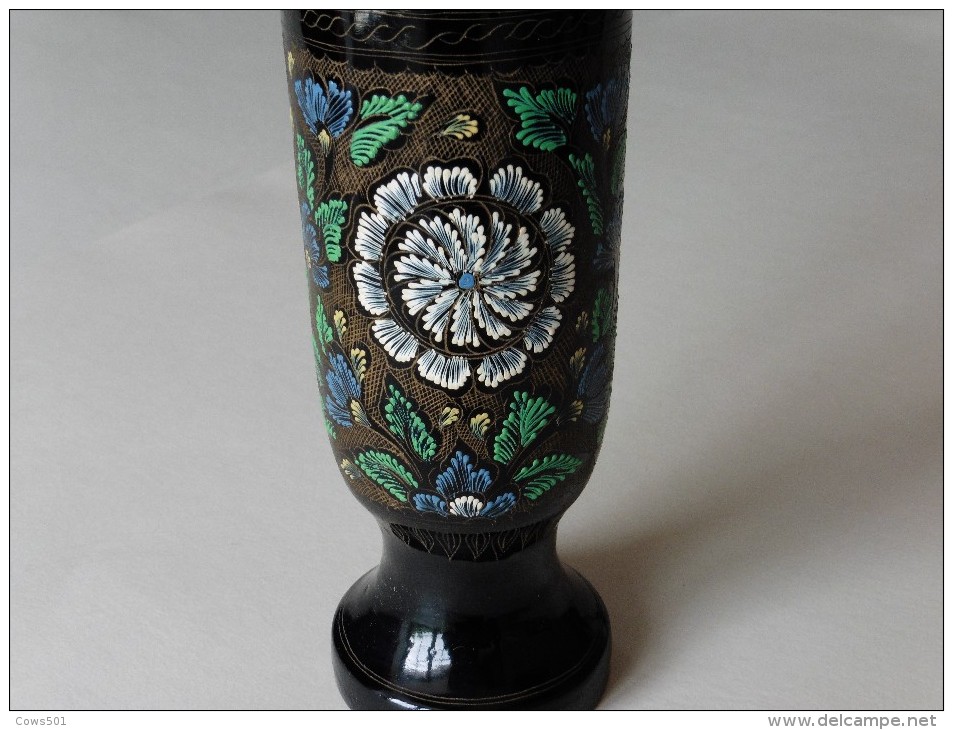 Asie : Vase  Soliflore En Bois  à Motifs  Vernis - Art Asiatique