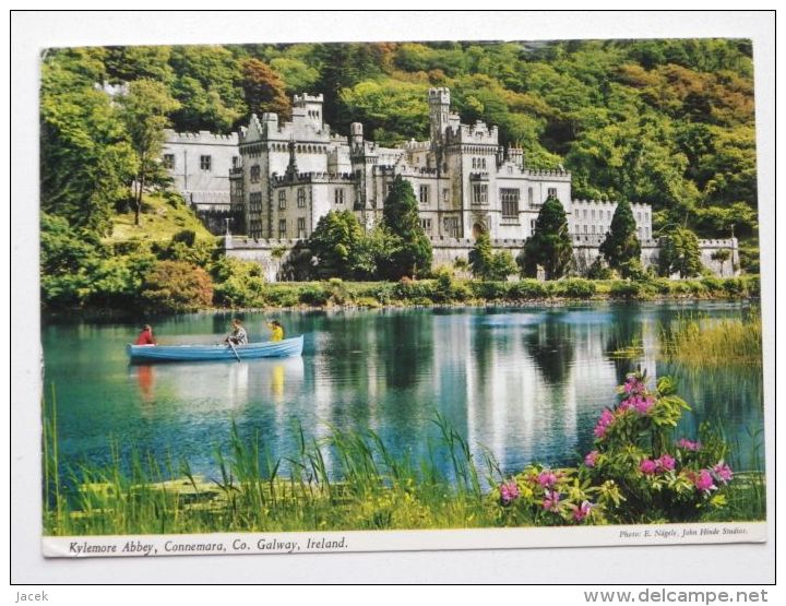 Kylemore Abbey  / Ireland - Galway