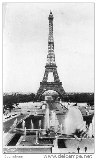 CPSM PARIS - LA TOUR EIFFEL VUE DU PALAIS DE CHAILLOT - Tour Eiffel