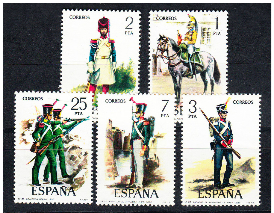 ESPAÑA 1976.EDIFIL 2350/2354.UNIFORMES MILITARES    NUEVO SIN CHARNELA.SES759 - Nuevos