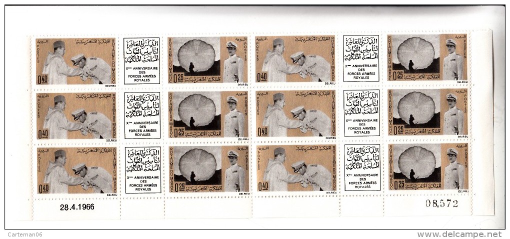 Timbre Maroc - Bas De Feuille, Bloc De 12 Timbres Neufs - Anniversaire Des Forces Armées Royales - YT N° 504/505 (505A) - Morocco (1956-...)