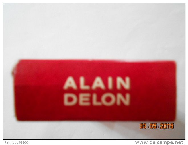 ETUI A CIGARETTES VIDE  Alain Delon