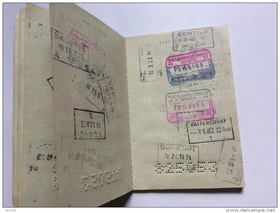 PASSEPORT  PASSPORT REISEPASS  YUGOSLAVIA  1972. VISA TO:  LEBANON  LIBANON  ,  CEYLON   ,  AUSTRALIA ,  INDIA , RUSSIA - Historical Documents