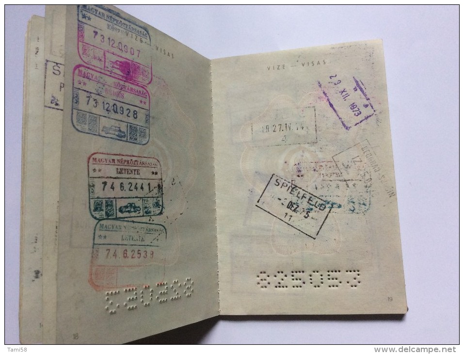 PASSEPORT  PASSPORT REISEPASS  YUGOSLAVIA  1972. VISA TO:  LEBANON  LIBANON  ,  CEYLON   ,  AUSTRALIA ,  INDIA , RUSSIA - Historical Documents