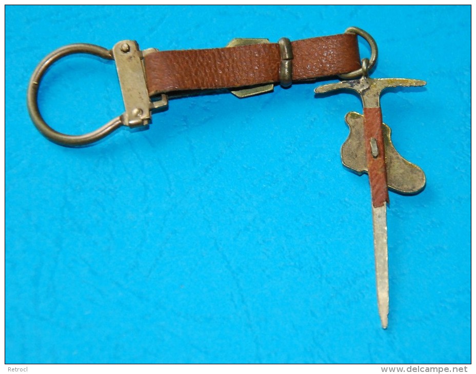 Vintage Key-ring - Alpinismo, Alpinisme, Mountain Climbing - Leather And Brass - Wintersport