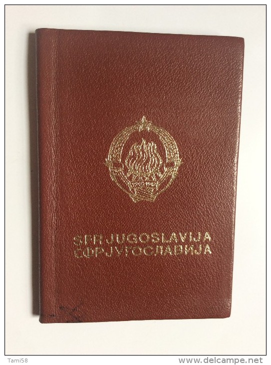 PASSEPORT     PASSPORT  REISEPASS  YUGOSLAVIA VISA TO:  HONG KONG , TURKEY ,  GREECE , SPAIN , PORTUGAL THAILAND, USA, - Historical Documents