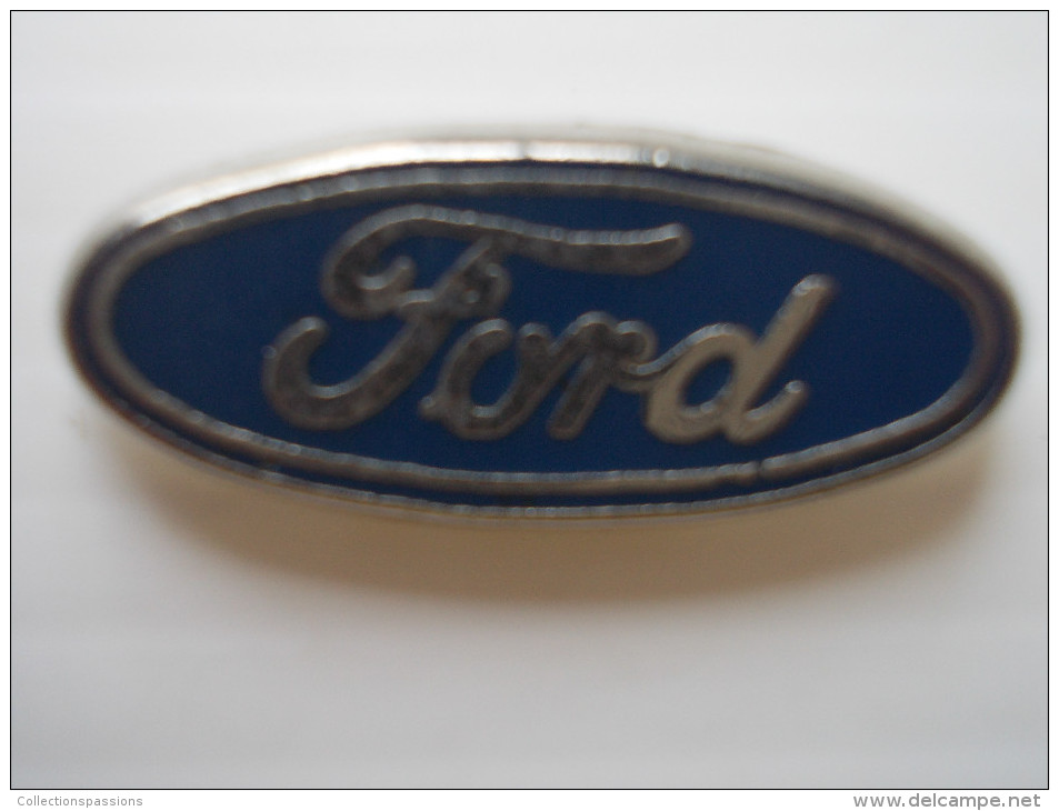 Pin's Zamac - FORD. Logo - Ford