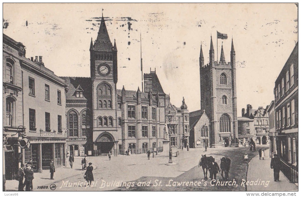 1920 CIRCA READING - MUNICIPAL BUILDINGS AND ST. LAWRENCE'S CHURCH - Reading