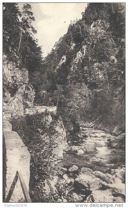 RHONE ALPES - 73 - SAVOIE -UGINE - Route De Flumet - Les Gorges De L'Arly - Ugine